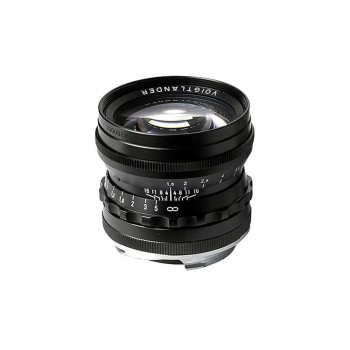 Voigtlander 50mm f1.5 VM ASPH Vintage Line Nokton Black Lens